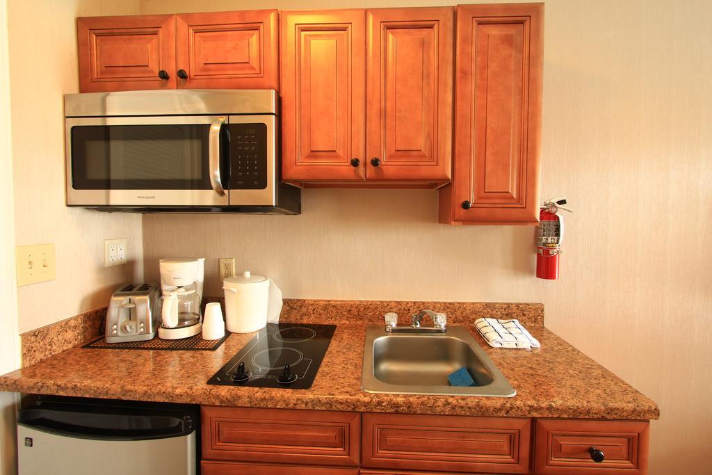 Colton Court Motor Inn Cape May Ruang foto