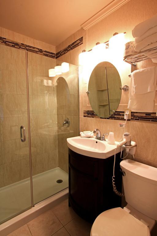 Colton Court Motor Inn Cape May Bagian luar foto